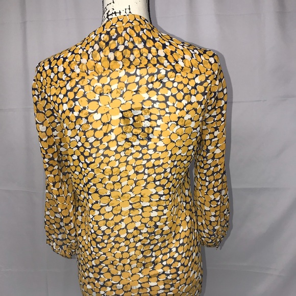 Banana Republic Blouse - Picture 2 of 3